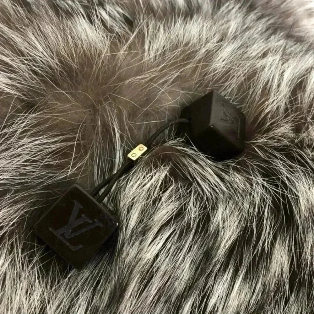 Louis Vuitton Women’s Chocolate Brown Hair Cubes Vintage